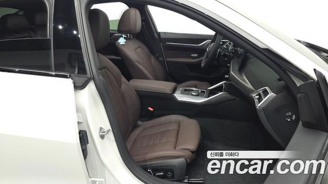 BMW 4-Series 2025 — photo 16