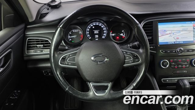 Renault Korea SM6 2016 — photo 15