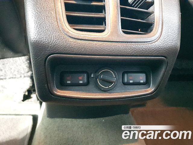 Ford Taurus 2013 — photo 14