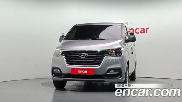 Hyundai Starex 2021 — photo 3
