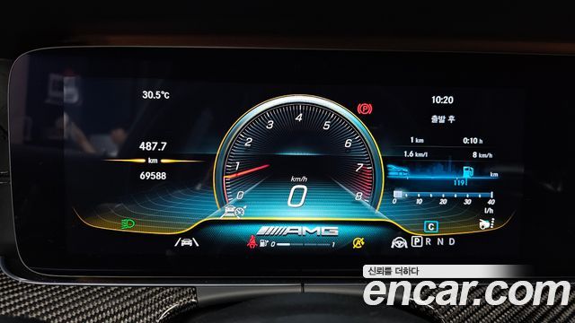 Mercedes-Benz AMG GT 2020 — photo 11