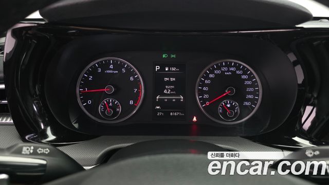 Kia K5 2020 — photo 11