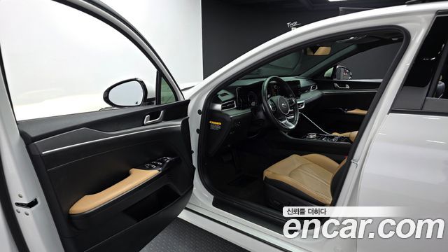 Kia K5 2020 — photo 13