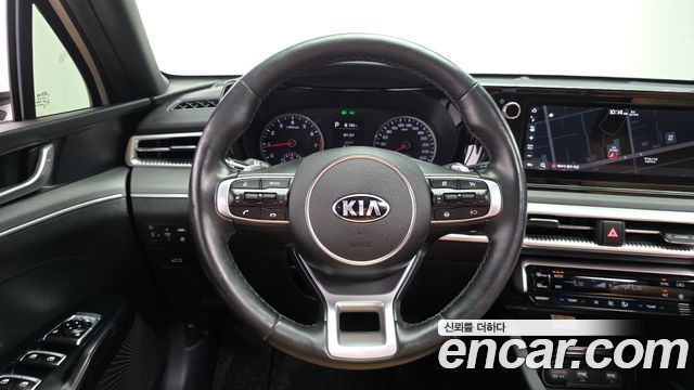 Kia K5 2020 — photo 18