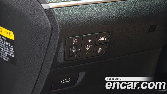 Kia K5 2020 — photo 21