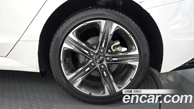 Kia K5 2020 — photo 7
