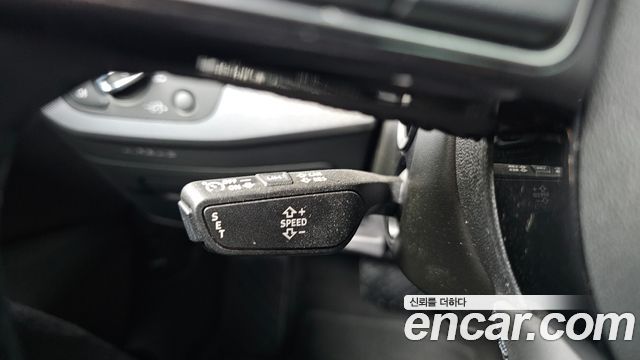 Audi A4 2022 — photo 26