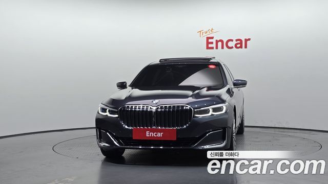 BMW 7-Series 2020 — photo 3
