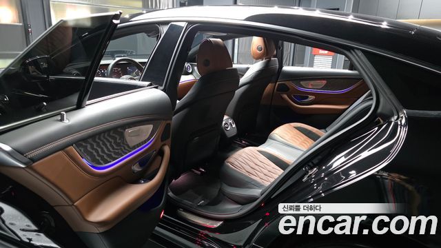 Mercedes-Benz AMG GT 2023 — photo 16