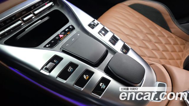Mercedes-Benz AMG GT 2023 — photo 33