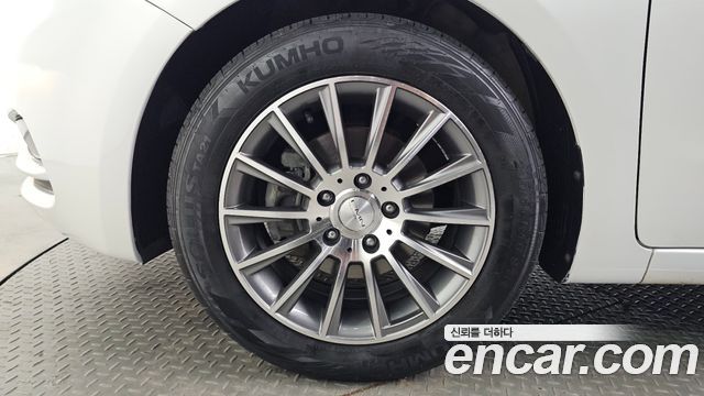 Kia K3 2014 — photo 5