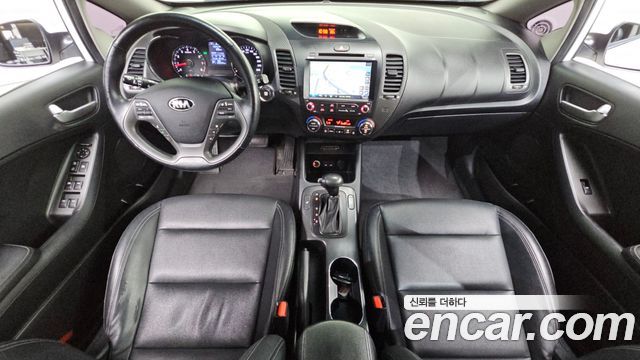 Kia K3 2014 — photo 7
