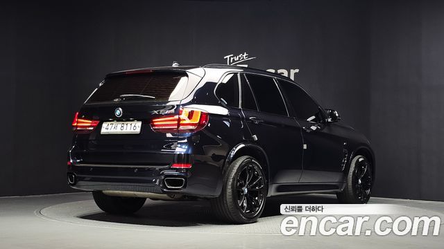 BMW X5 2017 — photo 2