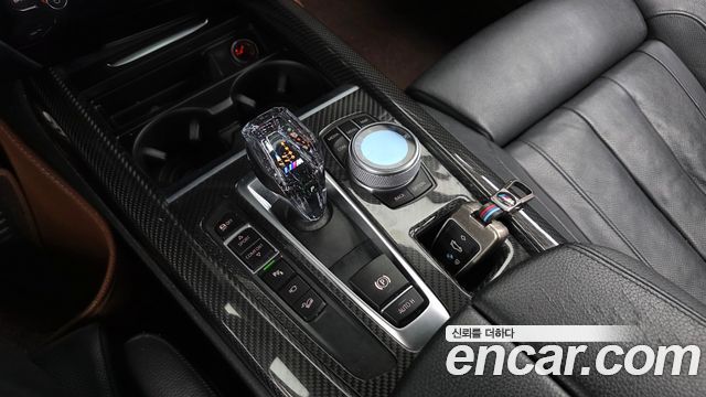 BMW X5 2017 — photo 9
