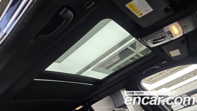 BMW X5 2017 — photo 17