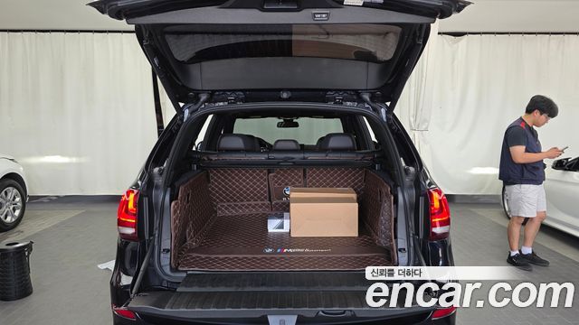 BMW X5 2017 — photo 20