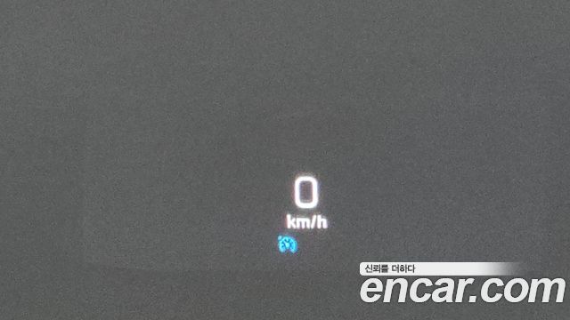Mercedes-Benz E-Class 2019 — photo 18