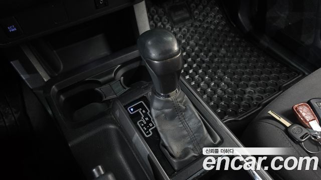 Toyota Tacoma 2017 — photo 12
