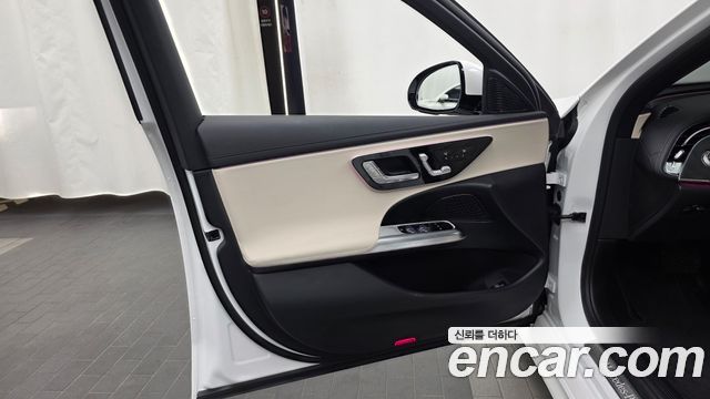 Mercedes-Benz E-Class 2026 — photo 14