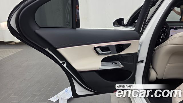 Mercedes-Benz E-Class 2026 — photo 15