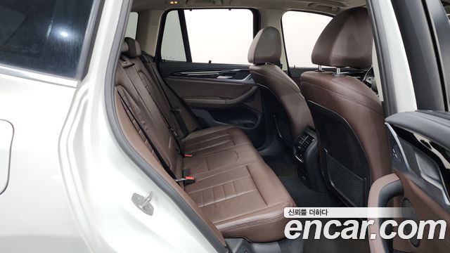 BMW X3 2022 — photo 17