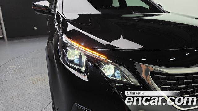 Peugeot 3008 2018 — photo 8
