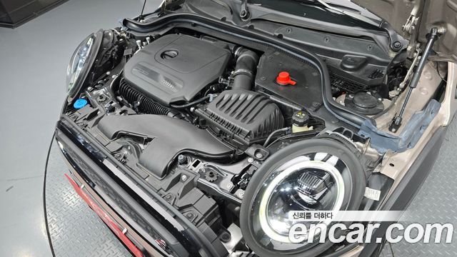 Mini Cooper 2024 — photo 6