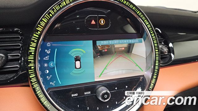 Mini Cooper 2024 — photo 21