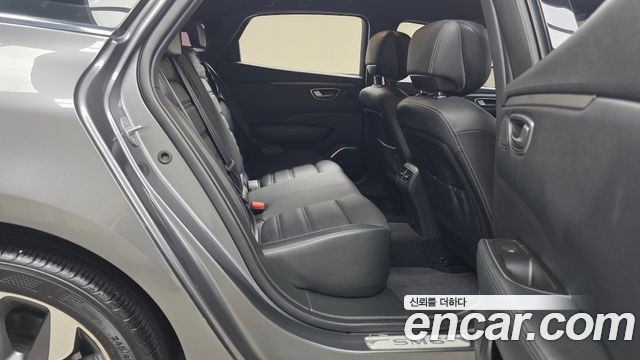 Renault Korea SM6 2020 — photo 17