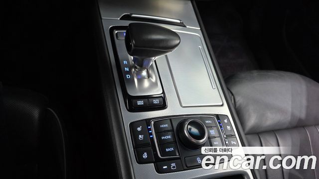 Genesis G80 2017 — photo 9