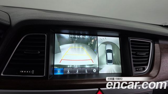 Genesis G80 2017 — photo 15
