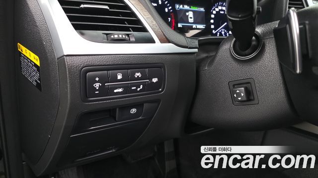 Genesis G80 2017 — photo 18