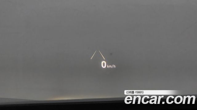 Genesis G80 2017 — photo 20
