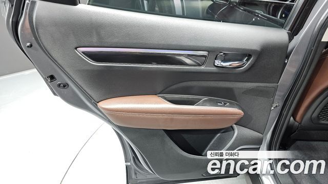 Renault Korea QM6 2017 — photo 15
