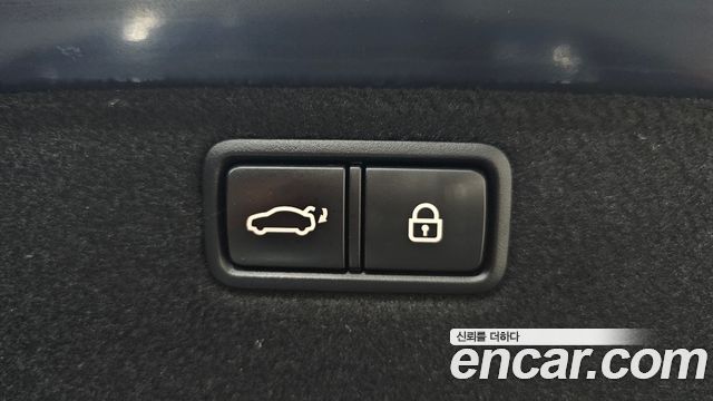 Genesis G80 2020 — photo 17