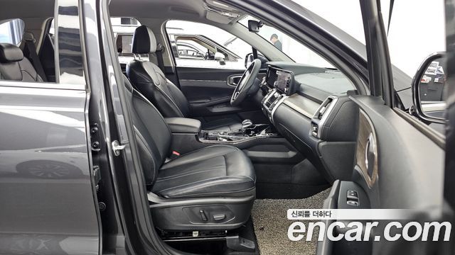 Kia Sorento 2021 — photo 17