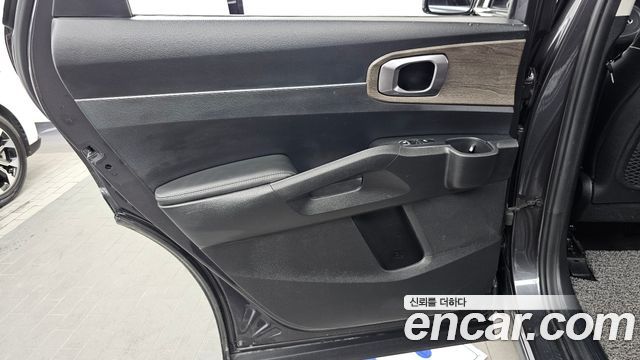 Kia Sorento 2021 — photo 15