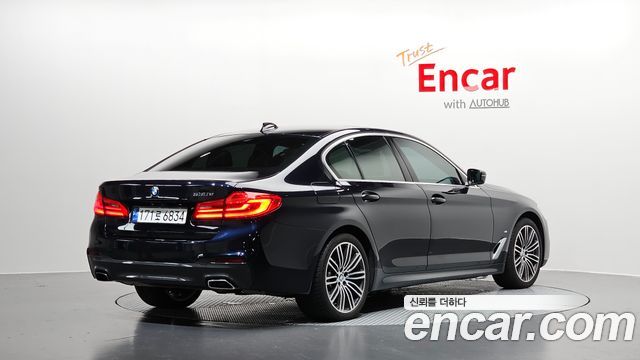 BMW 5-Series 2020 — photo 2