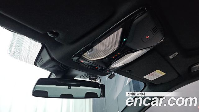 BMW 5-Series 2020 — photo 23