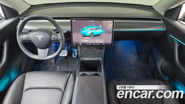 Tesla Model Y 2022 — photo 10