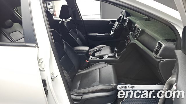 Kia Sportage 2016 — photo 10