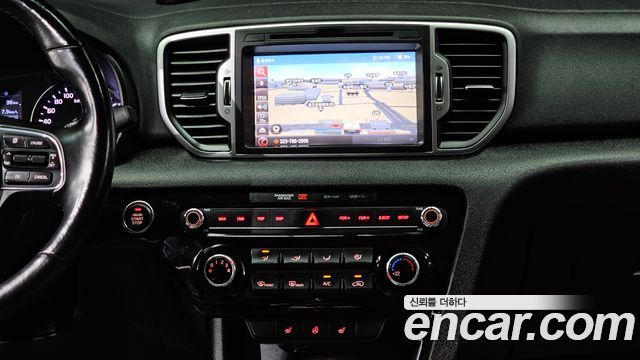 Kia Sportage 2016 — photo 14