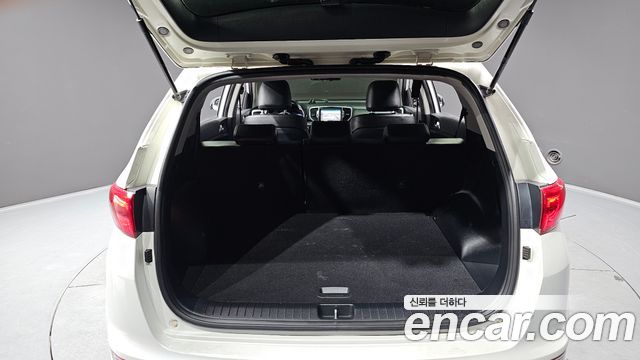 Kia Sportage 2016 — photo 20