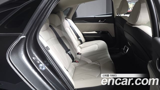 Kia K5 2026 — photo 18
