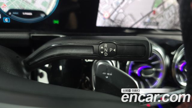 Mercedes-Benz EQA 2024 — photo 9