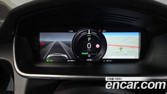 Jaguar I-PACE 2019 — photo 8