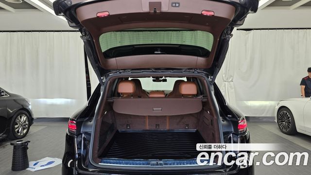 Porsche Cayenne 2020 — photo 20