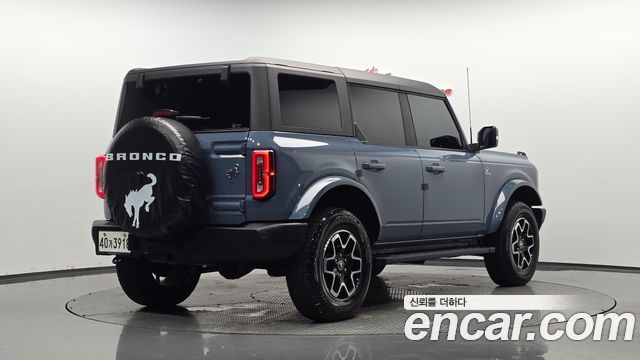 Ford Bronco 2024 — photo 2