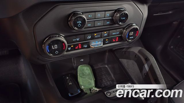 Ford Bronco 2024 — photo 24
