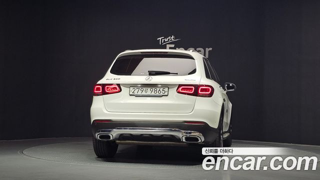 Mercedes-Benz GLC-Class 2020 — photo 4
